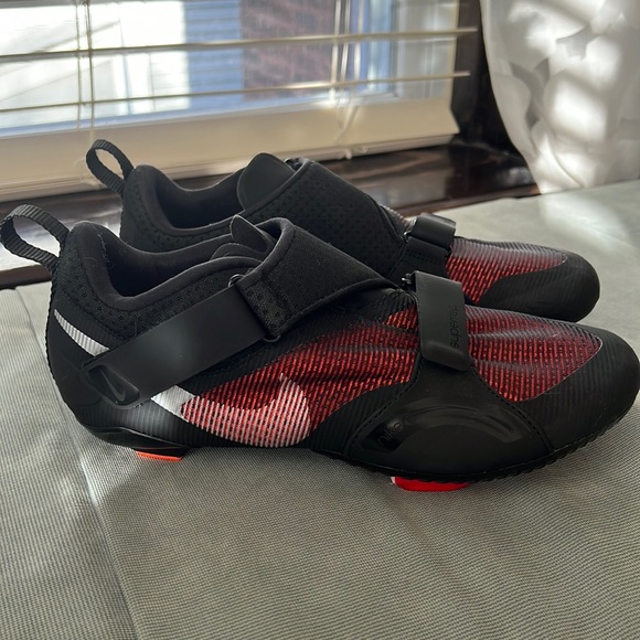 Men’s Nike Superrep Cycle Trainers size US 9 with clips already attached. - Picture 1 of 5